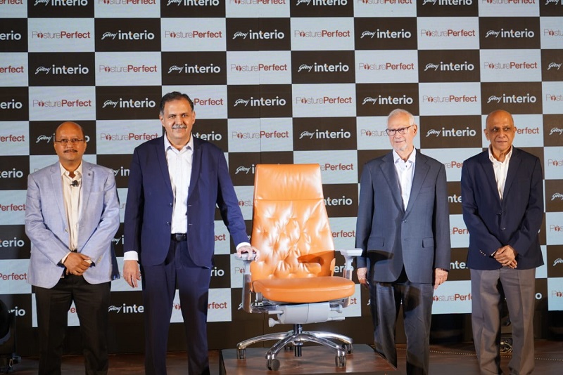 Godrej Interio Sameer Joshi(VP)B2B, Swapneel Nagarkar(VP &Business head), Jamshyd Godrej(MDG&B), Anil Varma(CEO & executive director)